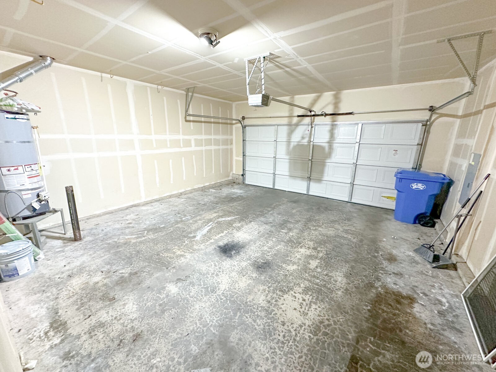 17929 Silver Creek Avenue Property Photo 26