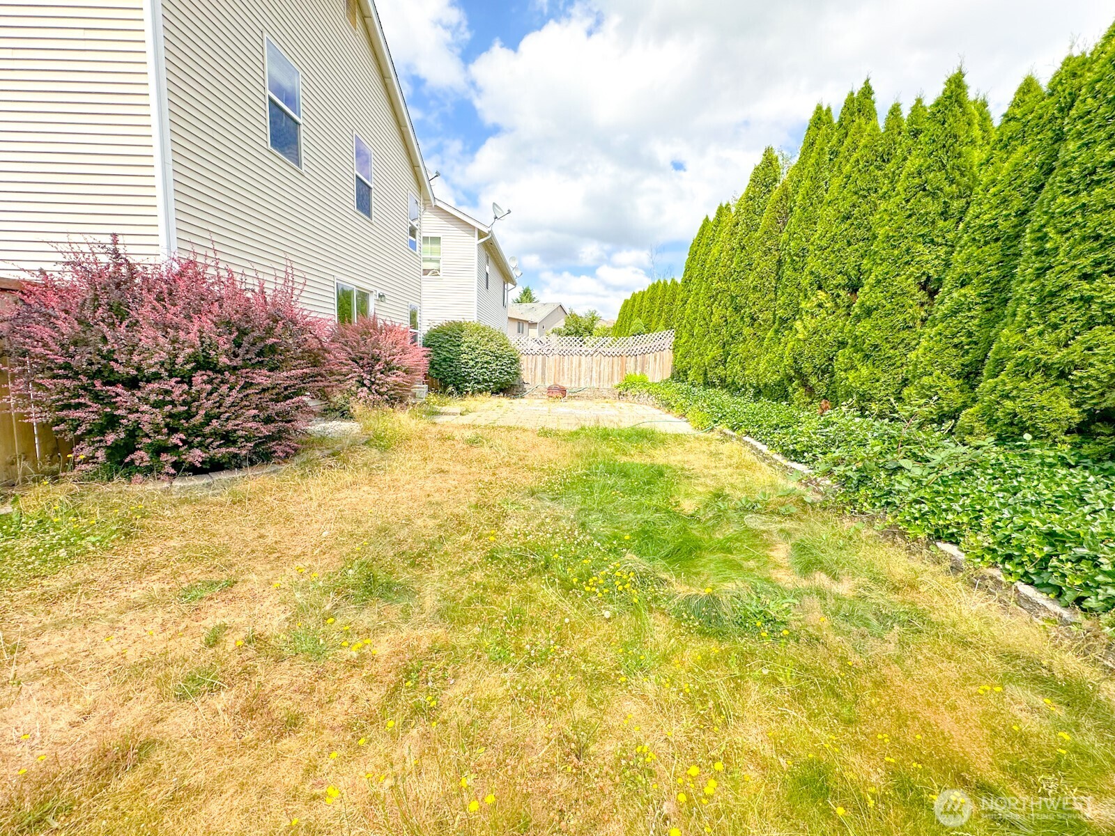 17929 Silver Creek Avenue Property Photo 28