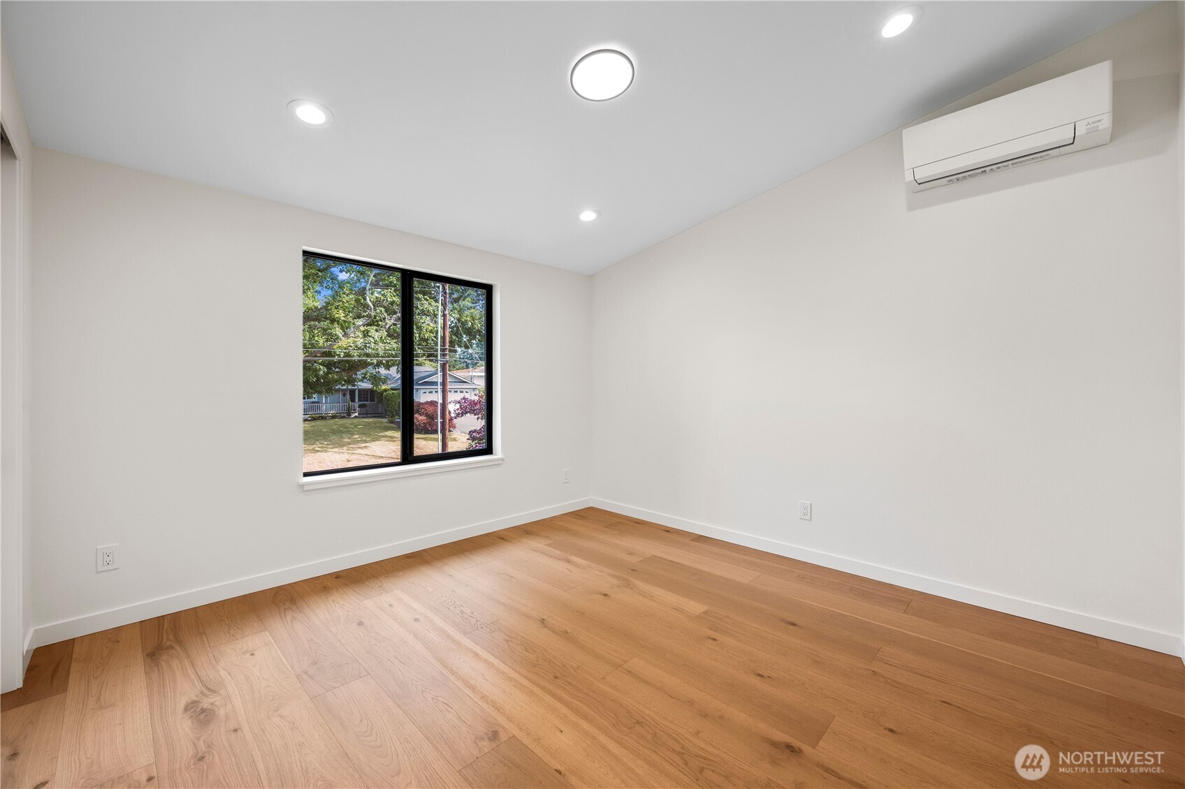 9808 224th Street Property Photo 11