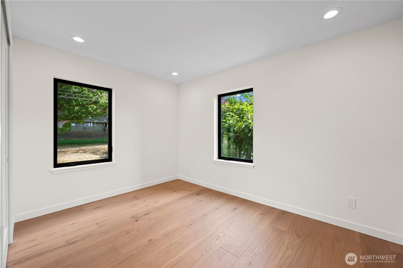 9808 224th Street Property Photo 29