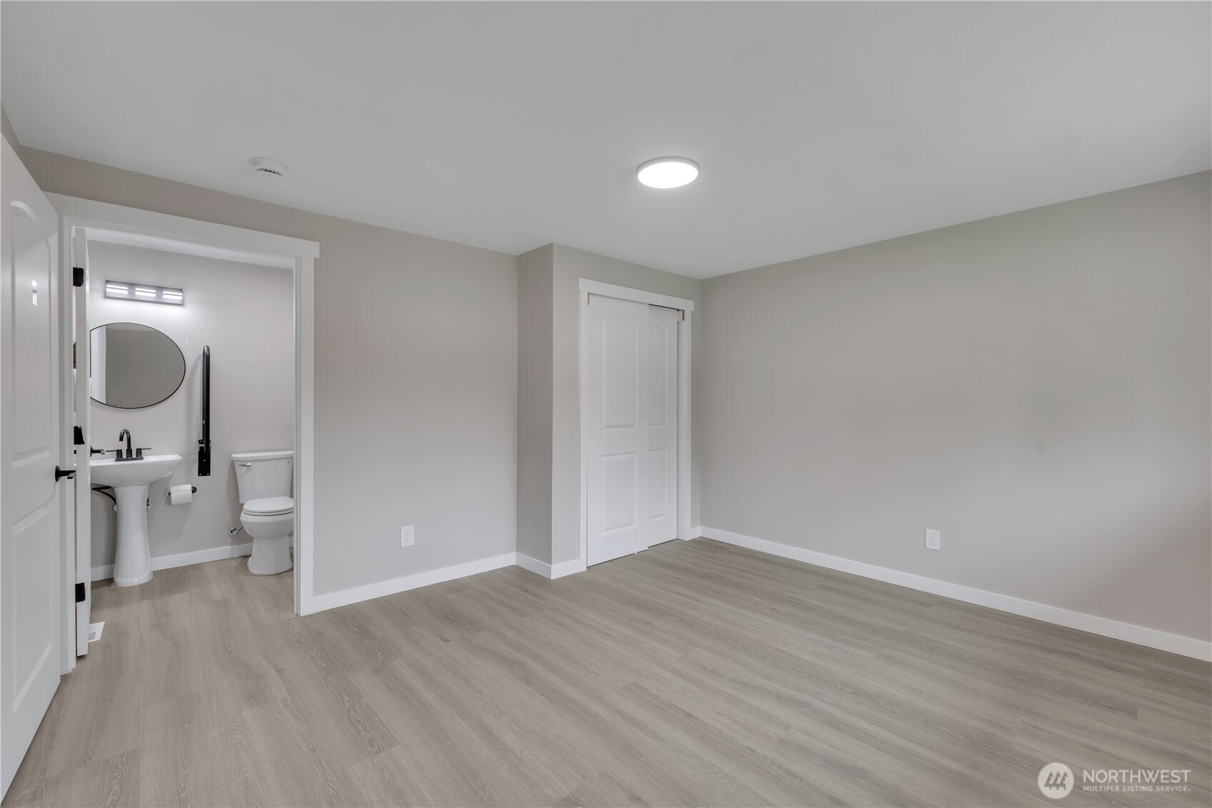10223 Se 213th Place Property Photo 17