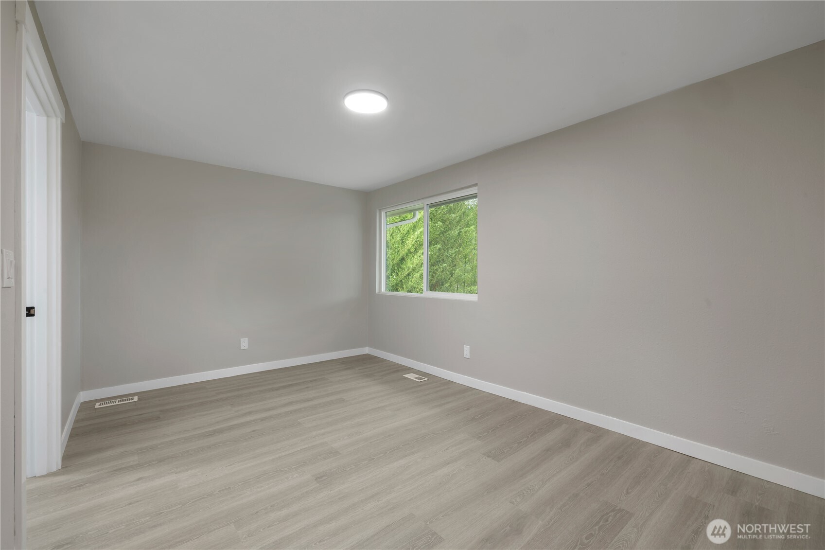 10223 Se 213th Place Property Photo 34