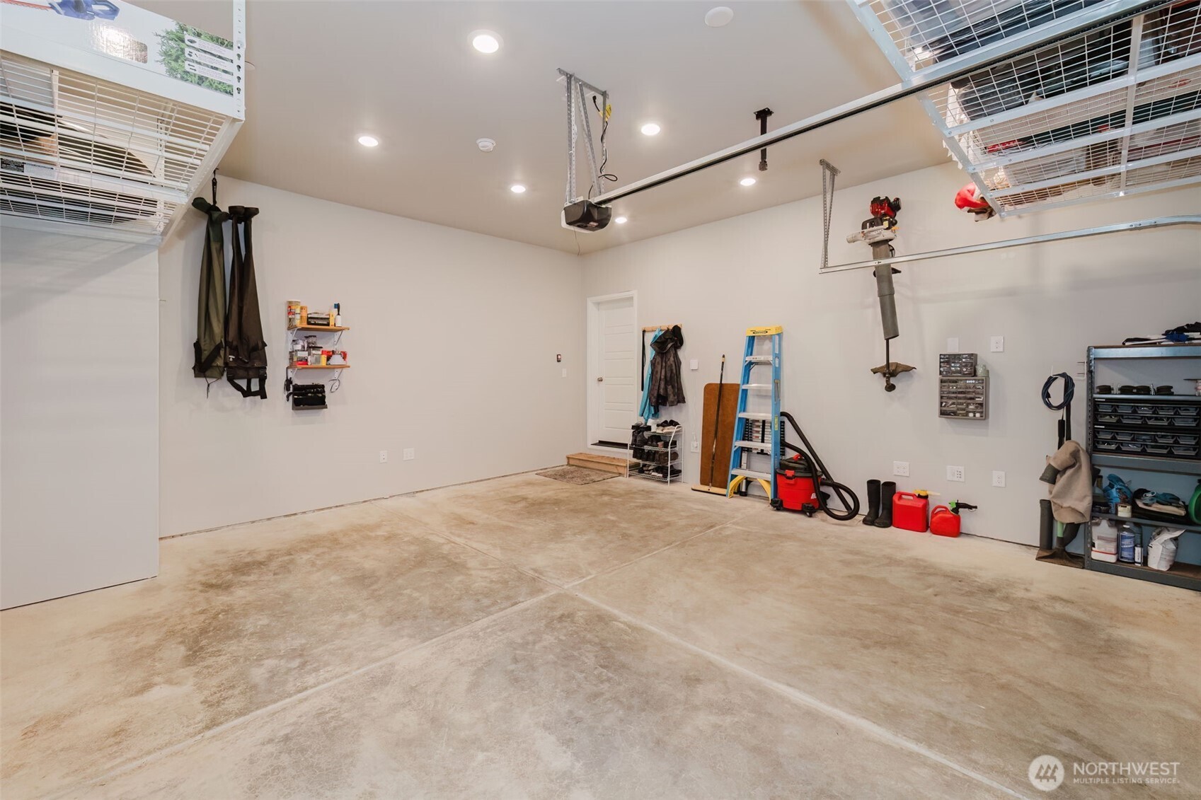 909 Timberline Avenue Property Photo 34