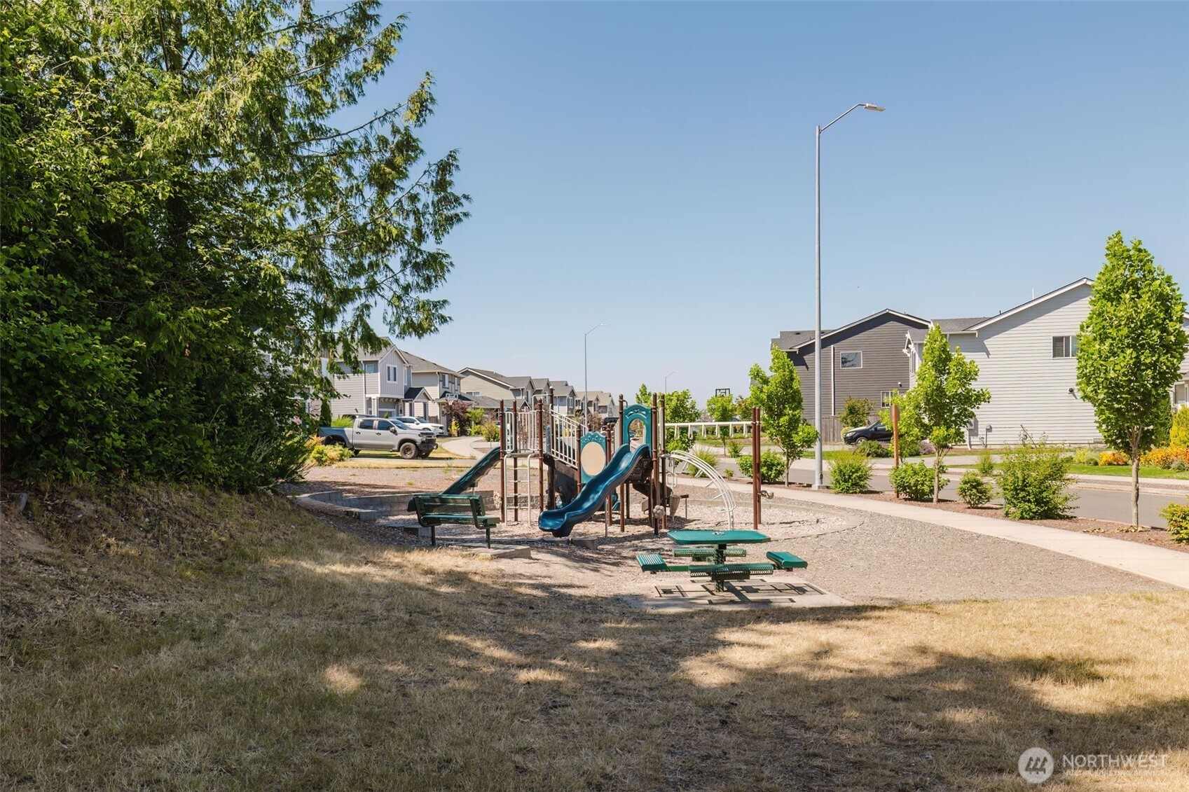 909 Timberline Avenue Property Photo 38