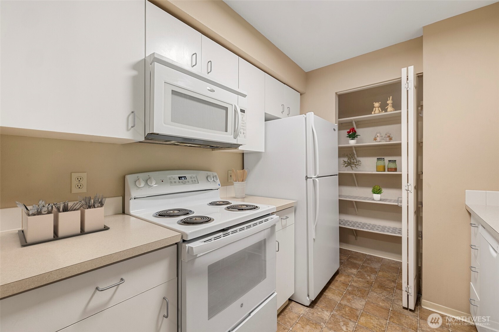 12303 Harbour Pointe Boulevard Ee305 Property Photo 10