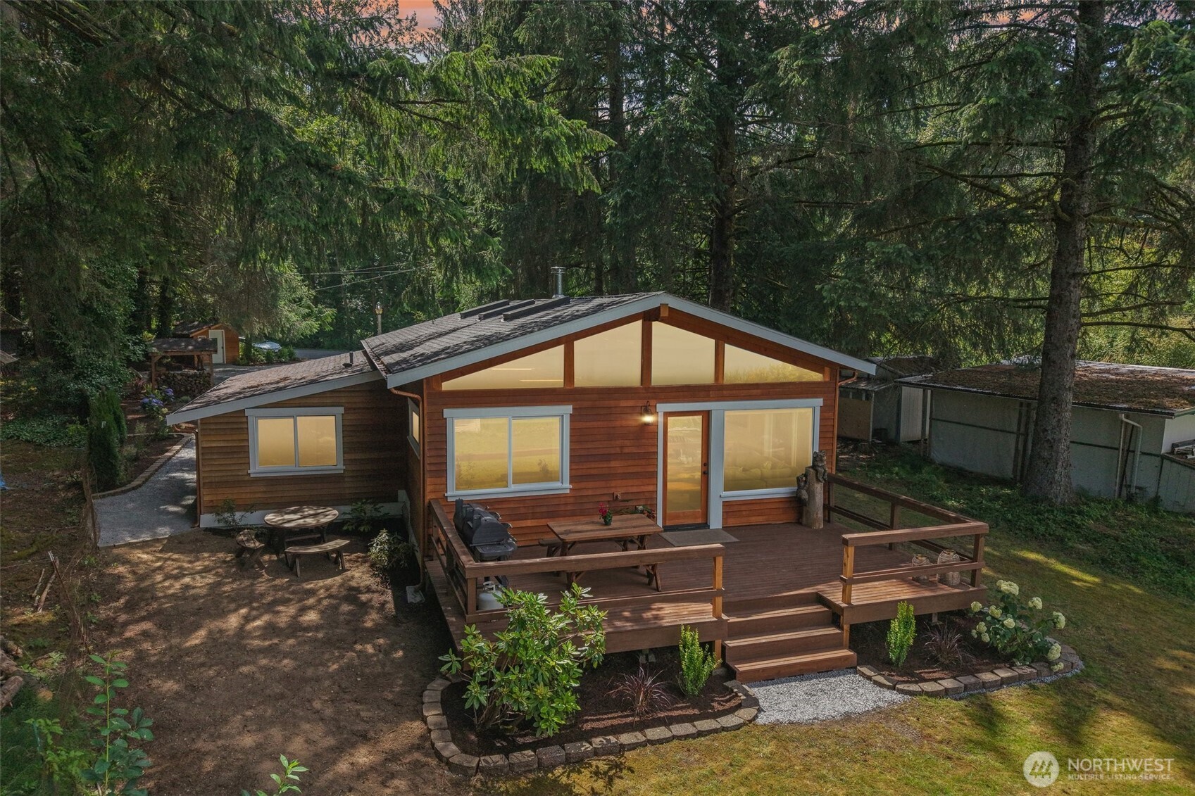5631 99th Avenue Property Photo 4
