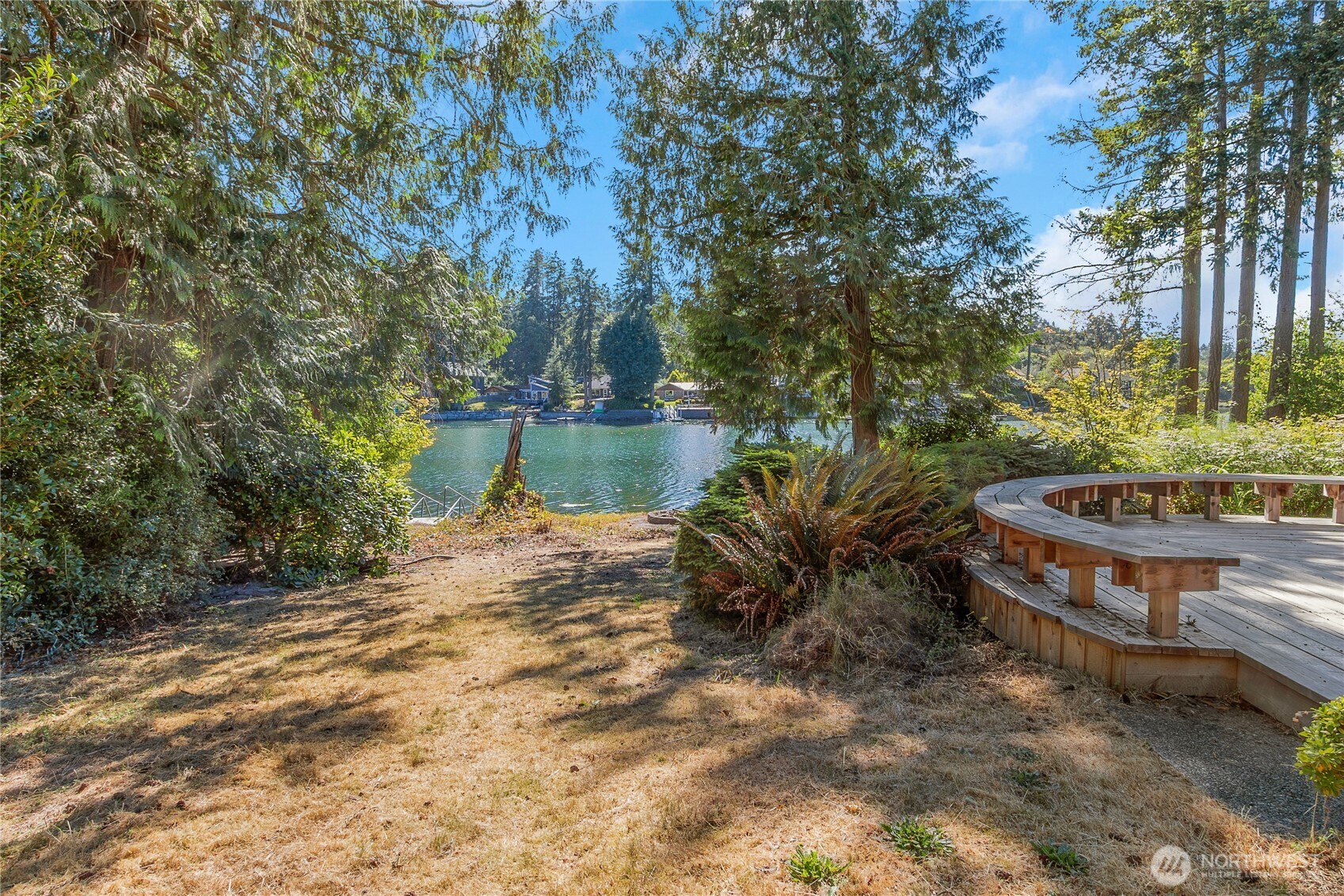 4320 Shore Drive Property Photo 4