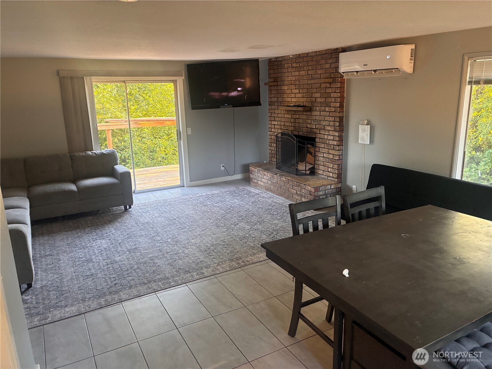 243 Limmer Road Property Photo 6