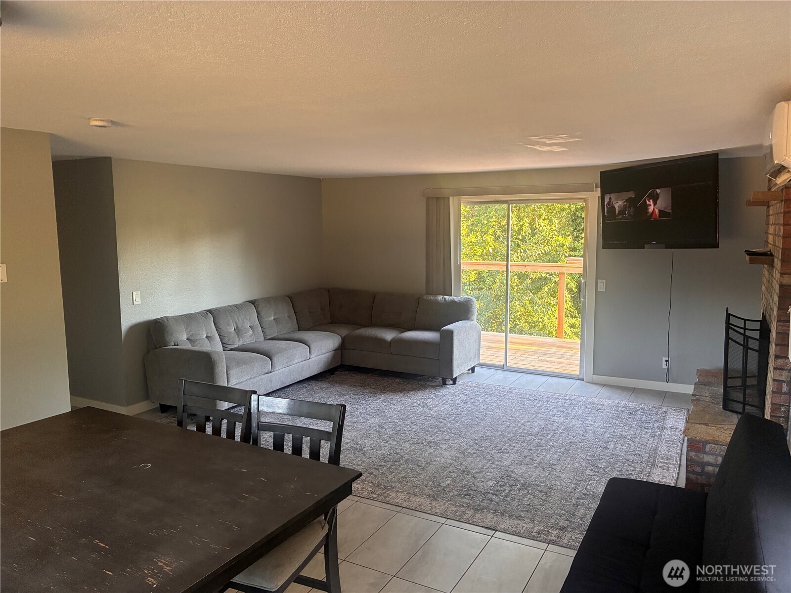 243 Limmer Road Property Photo 8