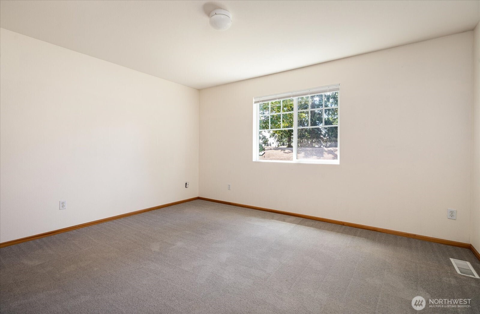 685 Sw 1st Avenue Property Photo 27