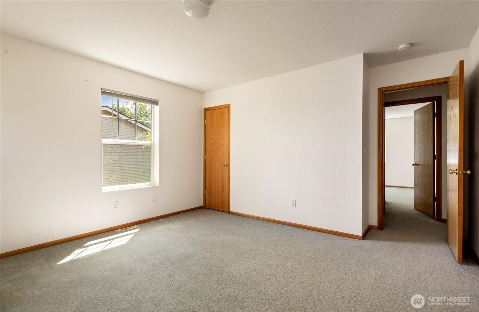 685 Sw 1st Avenue Property Photo 33