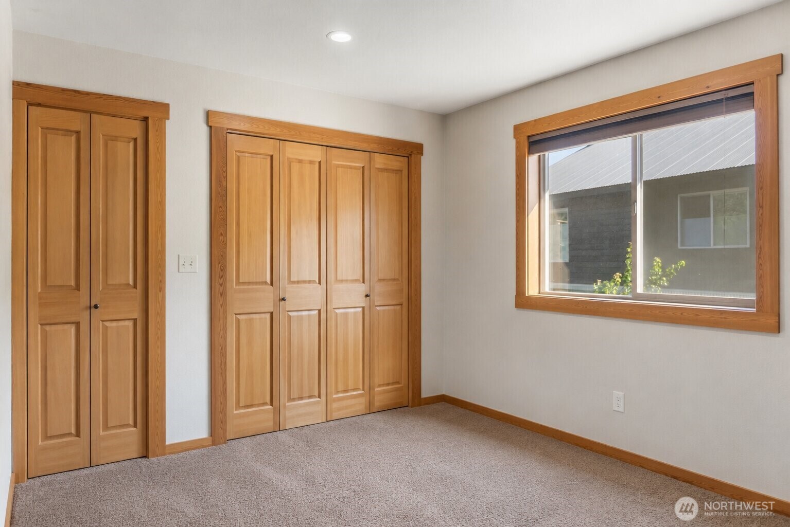308 Washington Street Property Photo 14