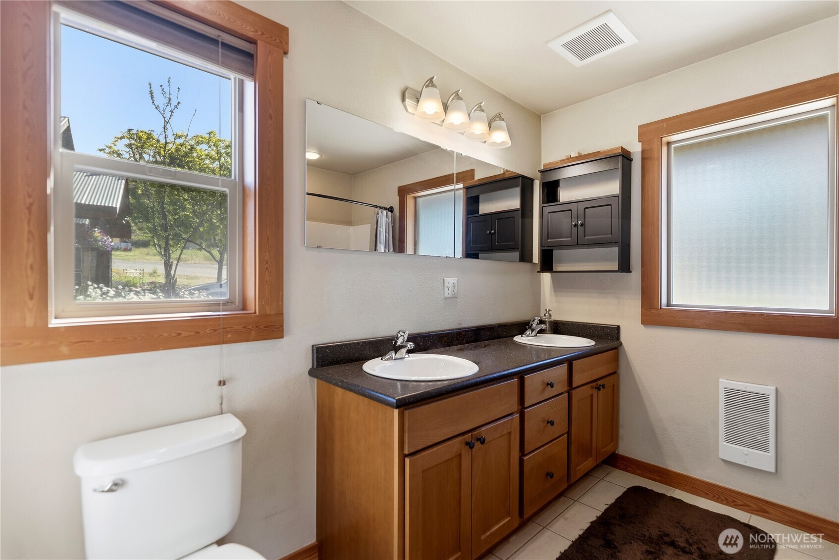 308 Washington Street Property Photo 17