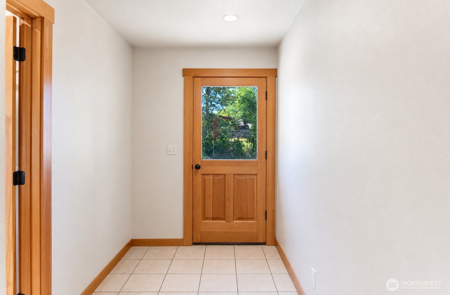 308 Washington Street Property Photo 20