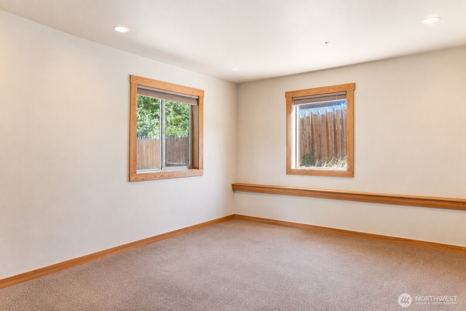 308 Washington Street Property Photo 24