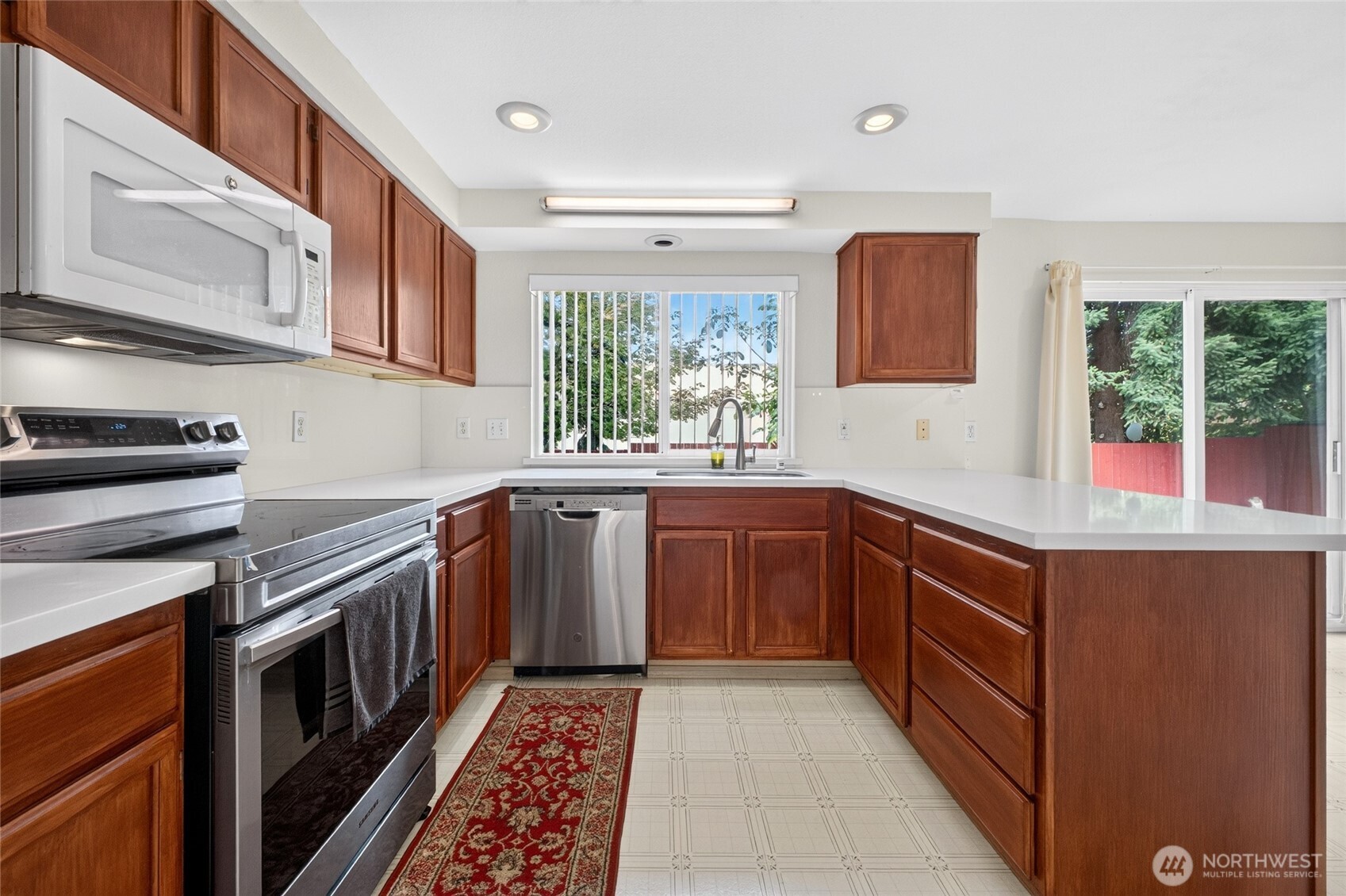 10124 Se 242nd Place Property Photo 11