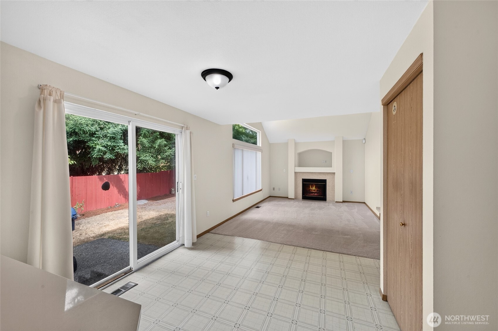 10124 Se 242nd Place Property Photo 14