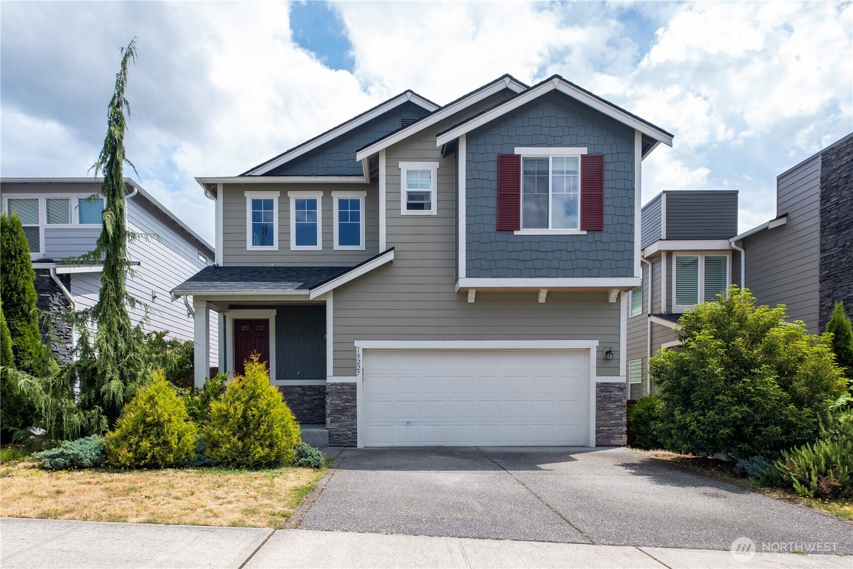 18227 3rd Drive Property Photo 1