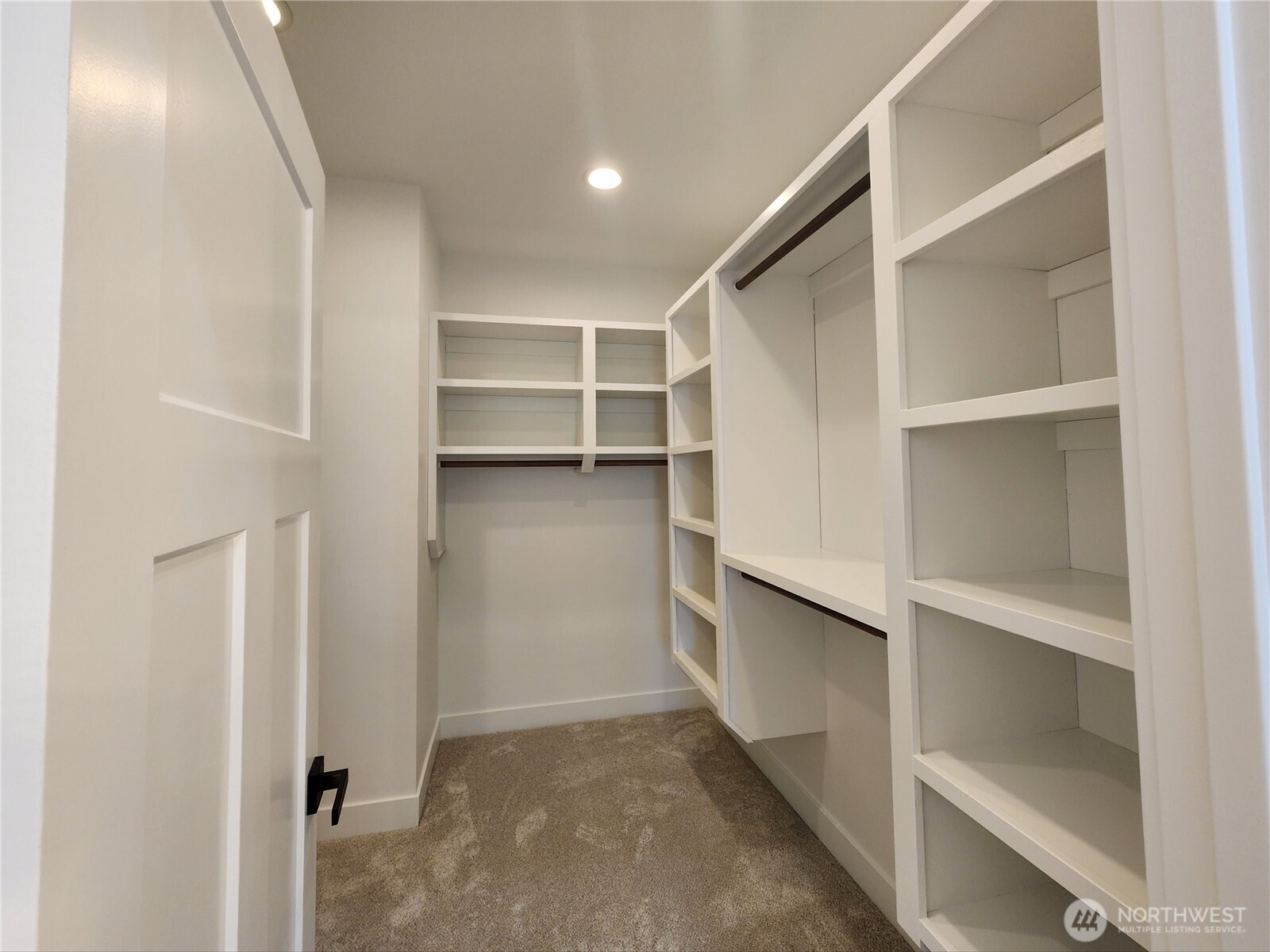 552 Sand Dune Avenue Property Photo 25