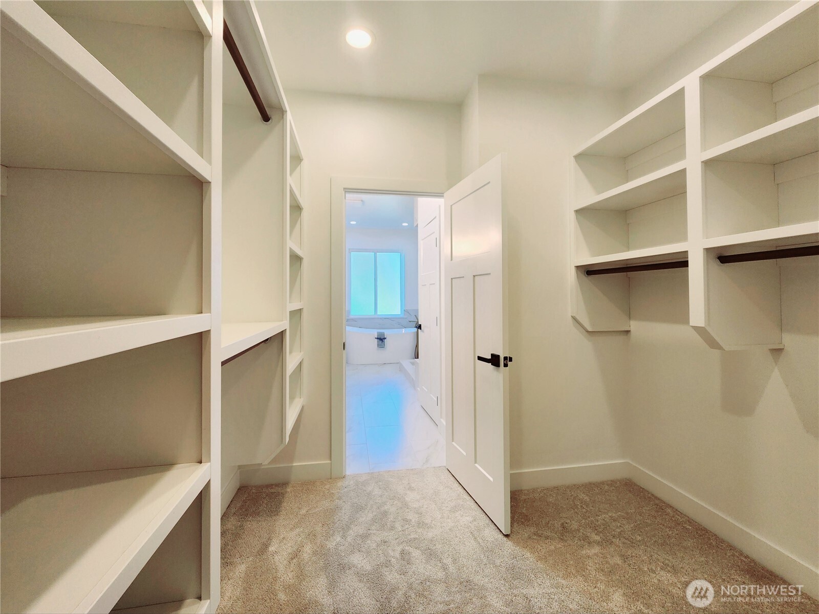 552 Sand Dune Avenue Property Photo 26