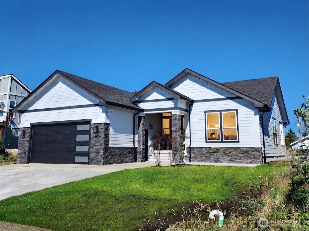 552 Sand Dune Avenue Property Photo 37