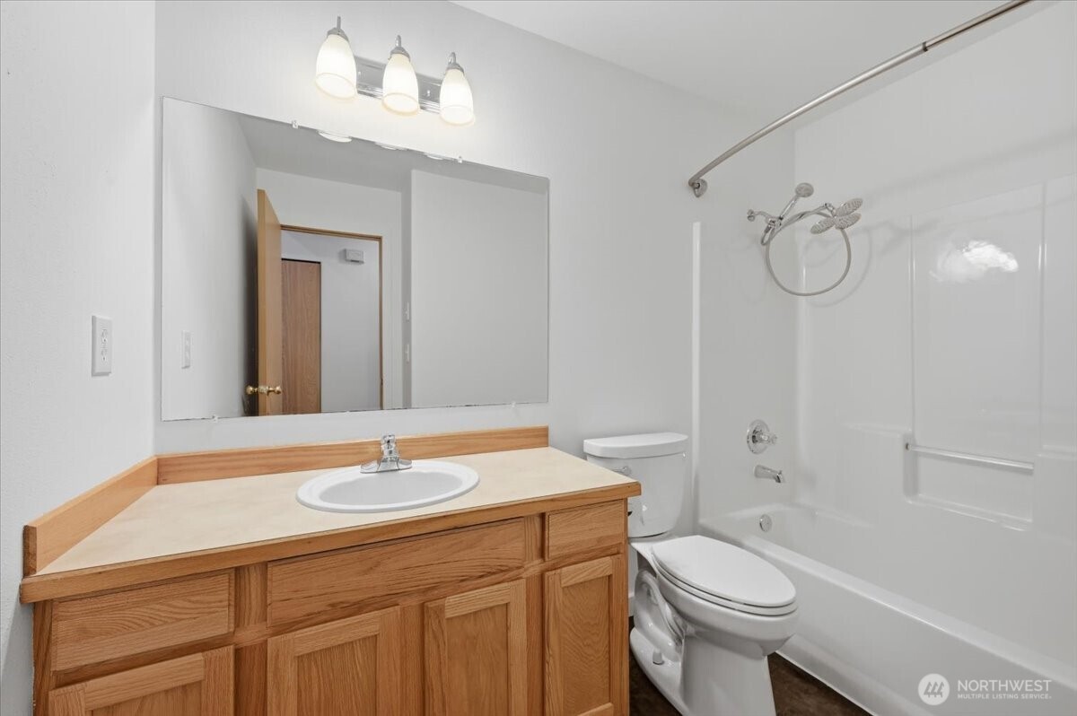 18313 437th Drive Property Photo 15