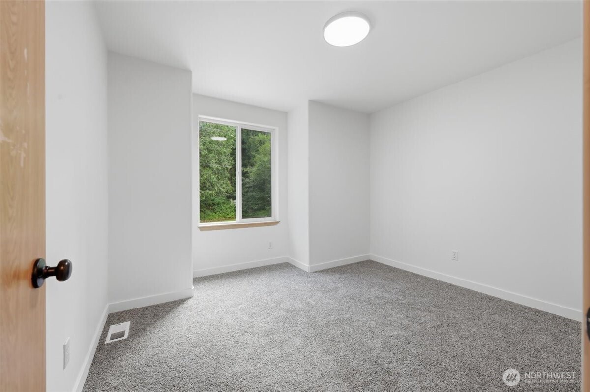 18313 437th Drive Property Photo 19