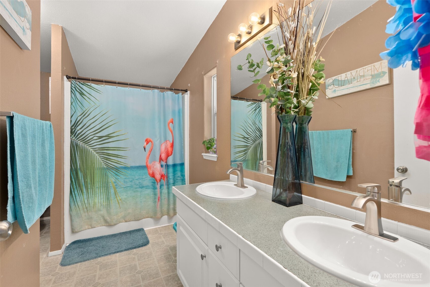 795 King Property Photo 18