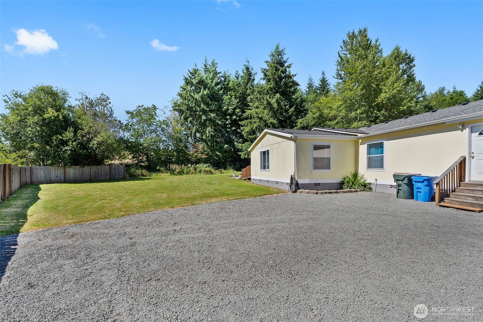 795 King Property Photo 29