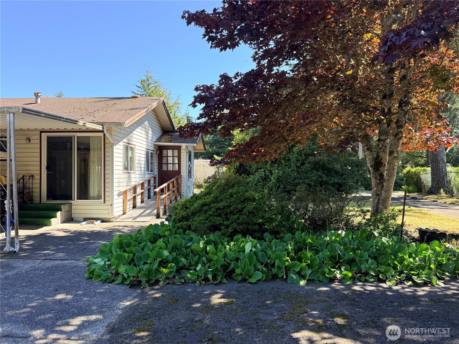 3307 281st Street Property Photo 2