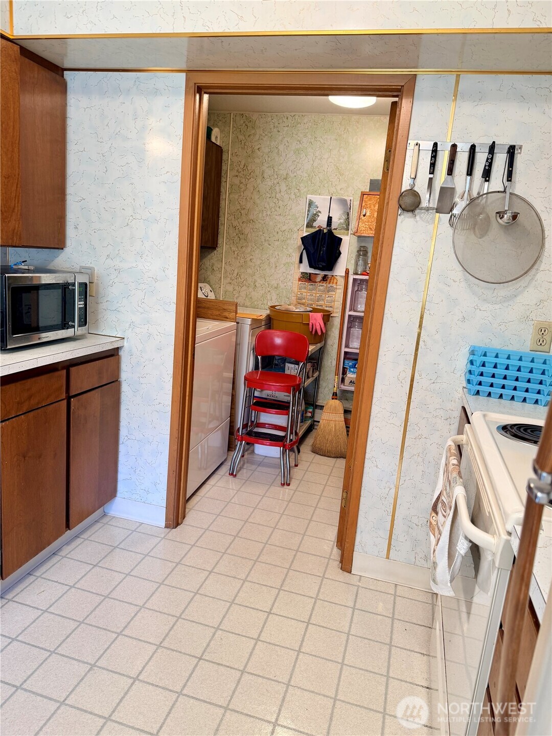 3307 281st Street Property Photo 4