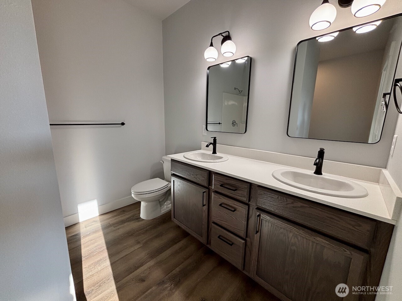 2604 N Emery Street Property Photo 12