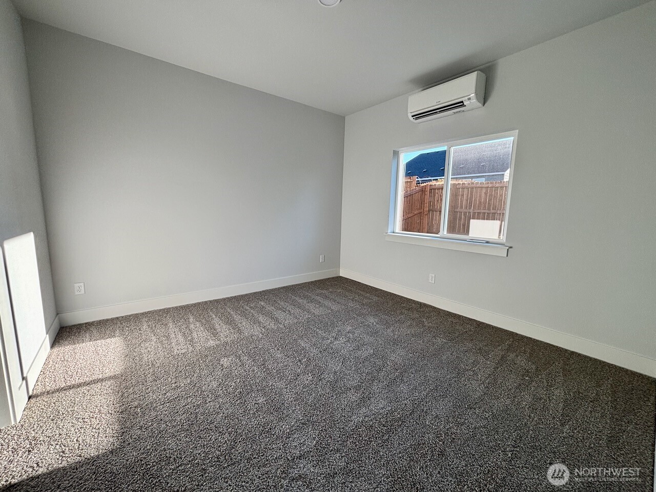 2604 N Emery Street Property Photo 18