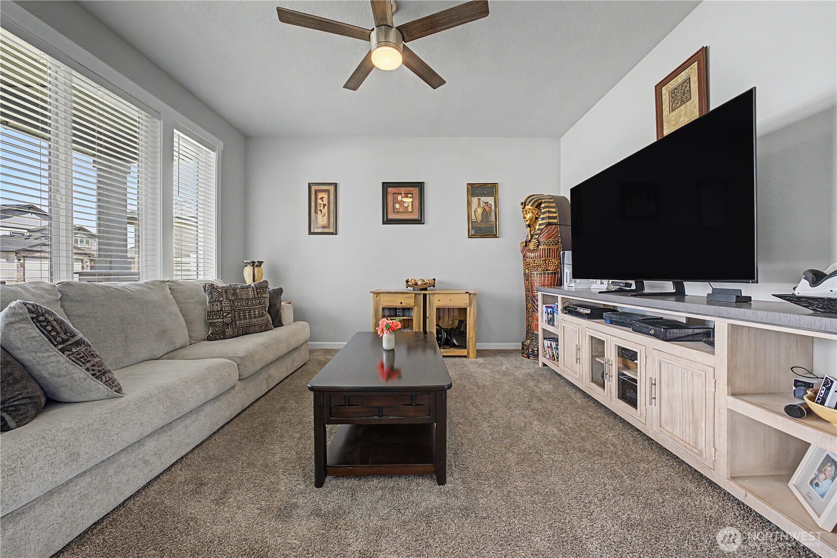 4717 W Thrush Street Property Photo 2