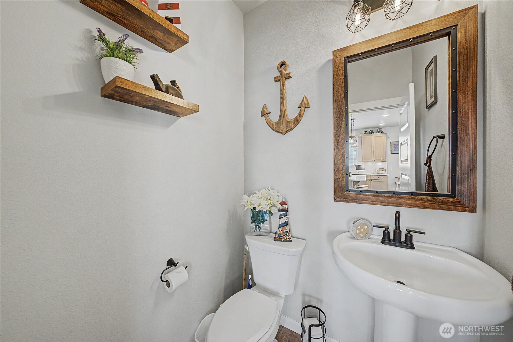 4717 W Thrush Street Property Photo 6