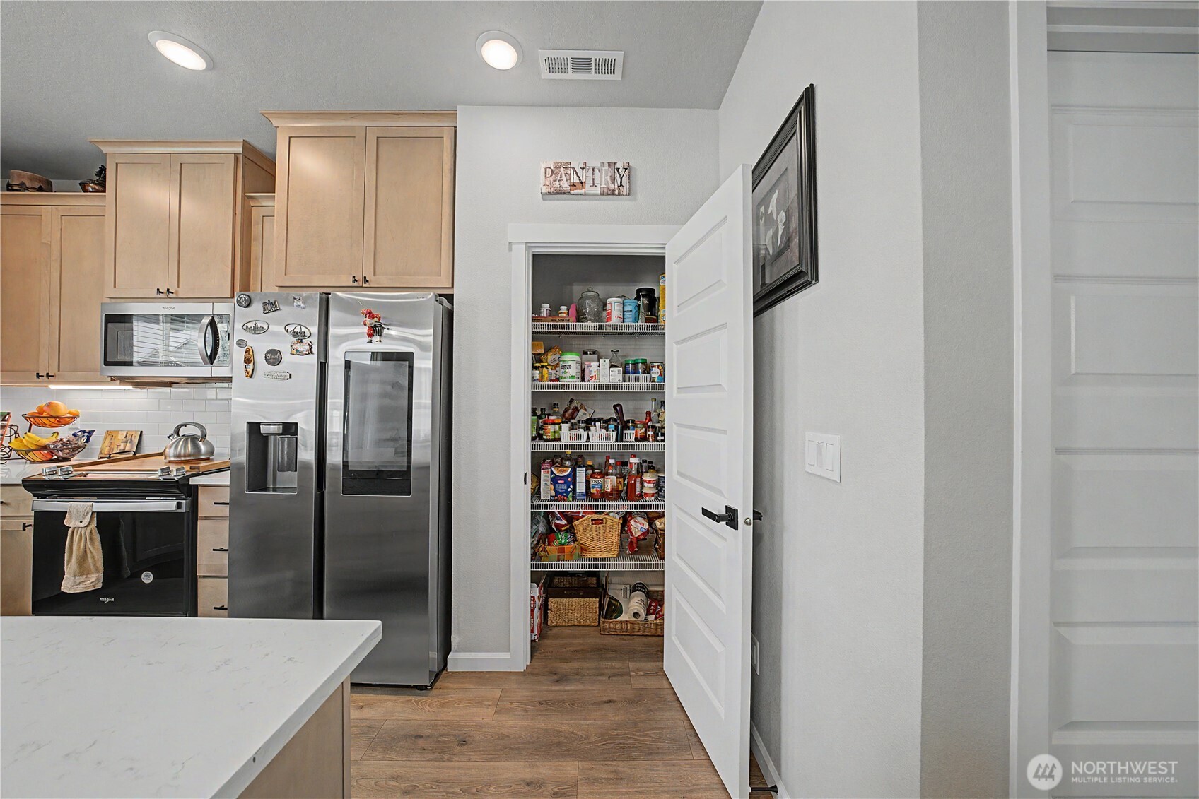 4717 W Thrush Street Property Photo 10