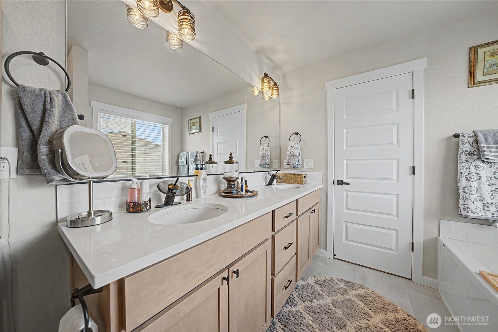 4717 W Thrush Street Property Photo 28