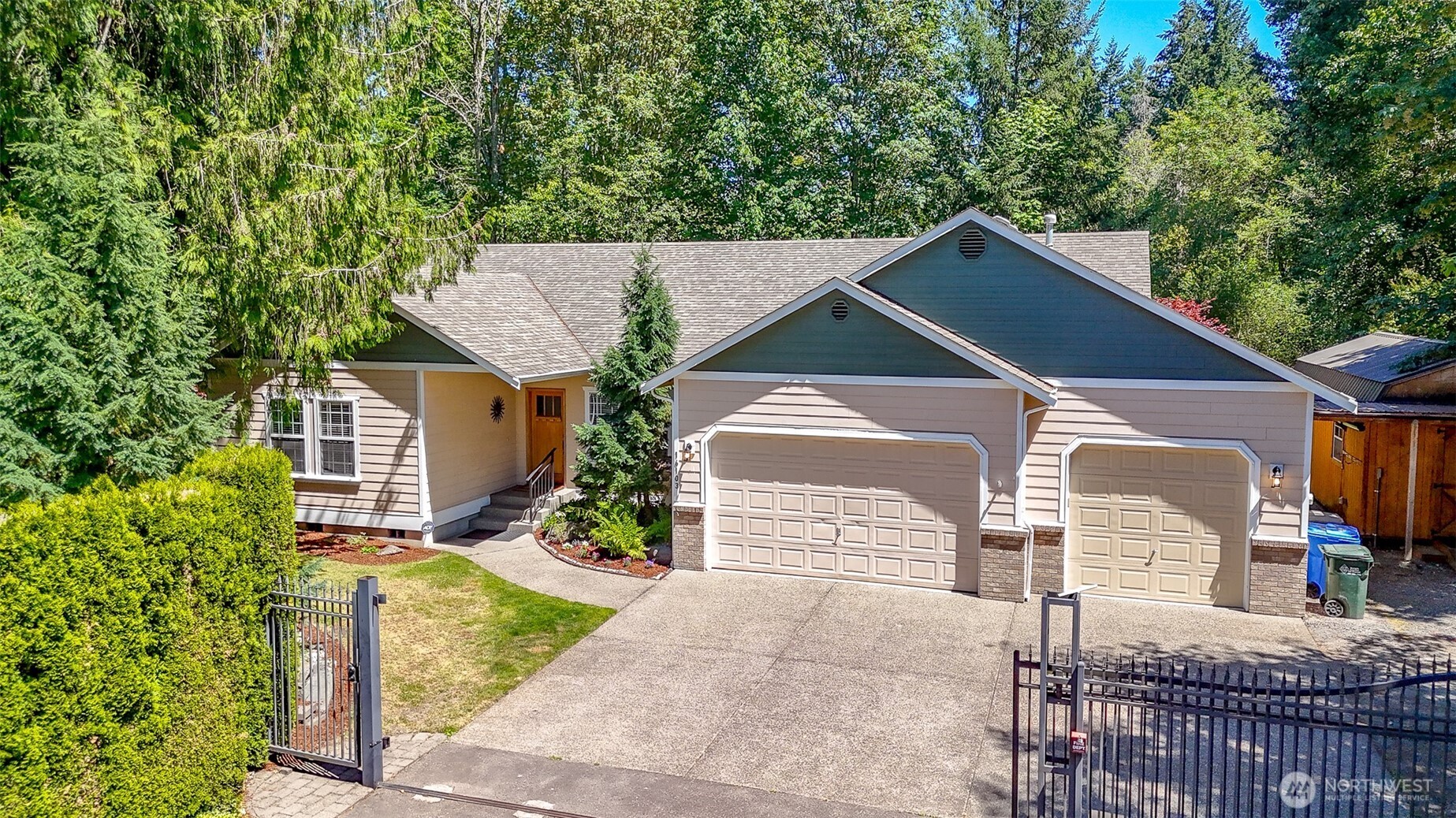 16103 122nd Avenue Property Photo 1