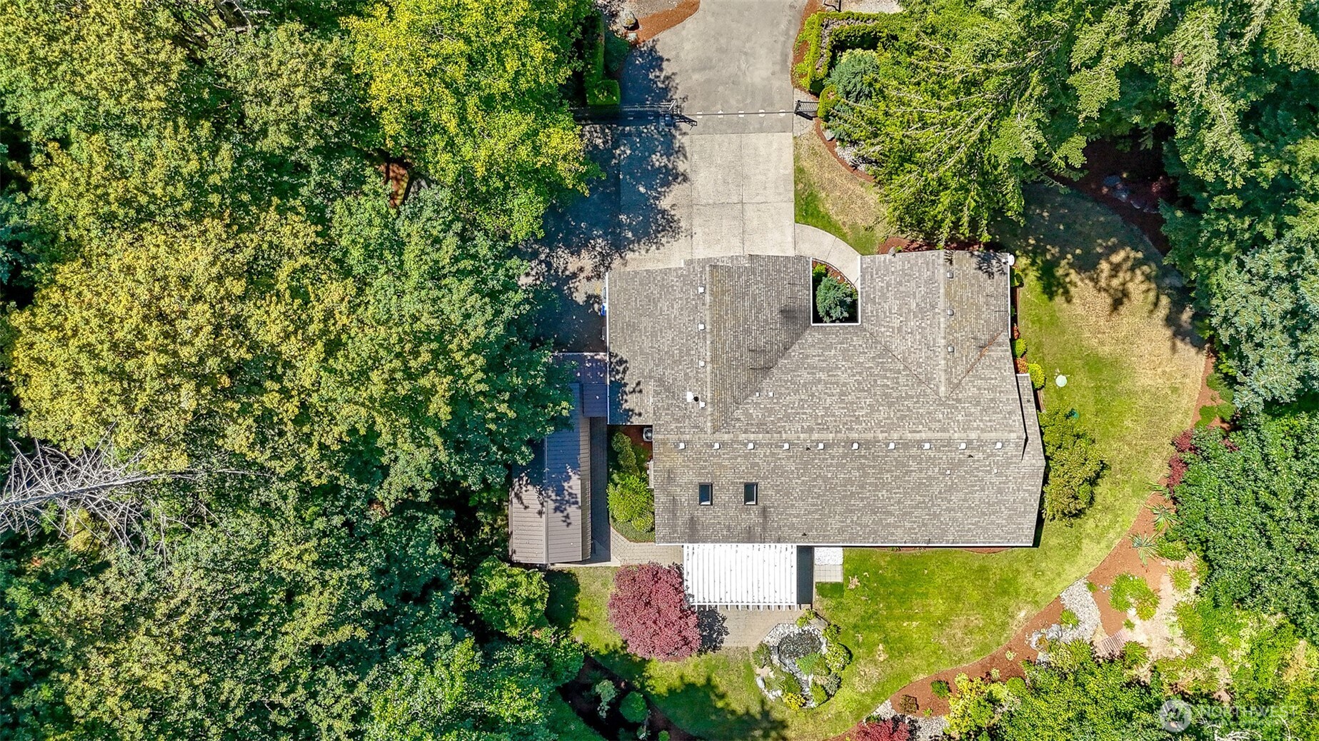 16103 122nd Avenue Property Photo 2