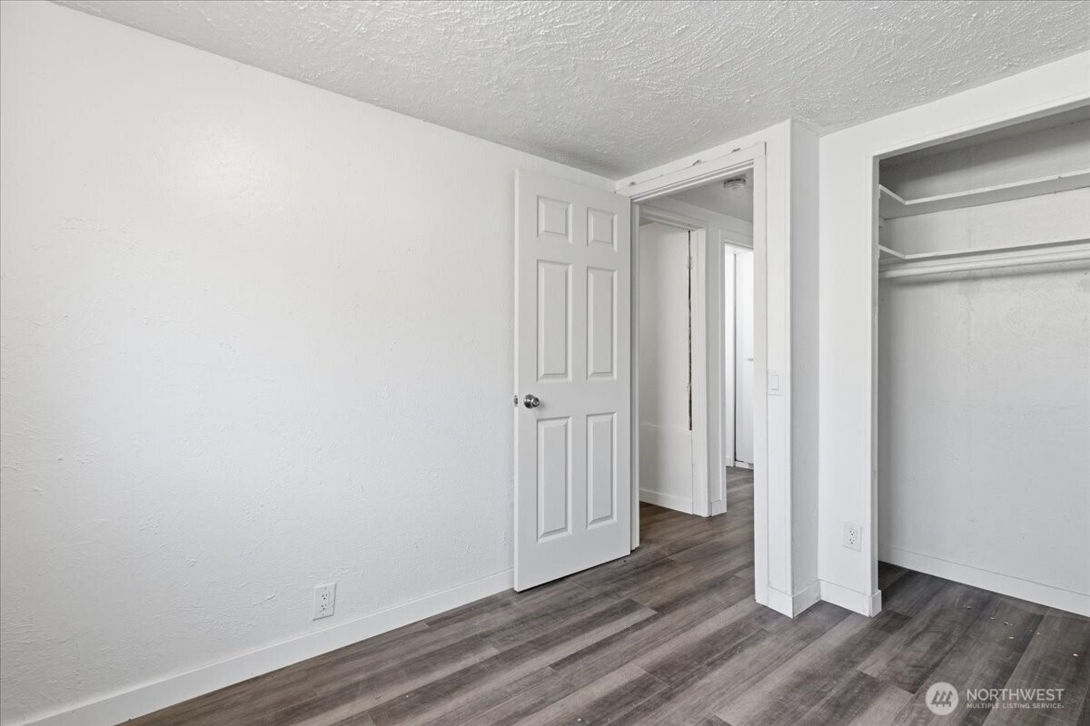 213 W Kelso Avenue Property Photo 14
