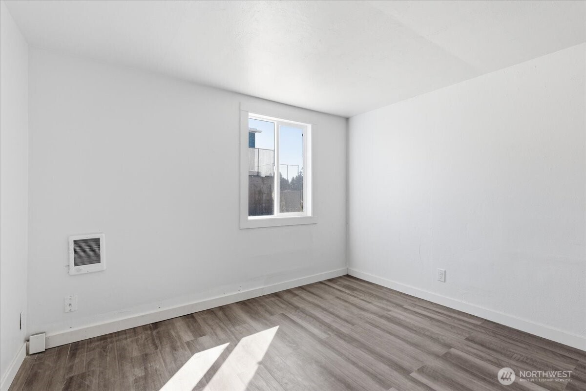 213 W Kelso Avenue Property Photo 19