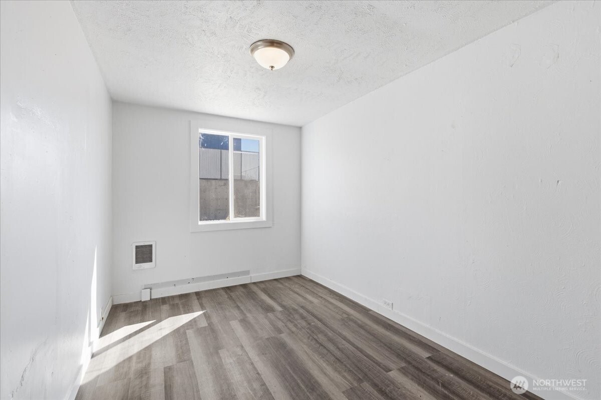 213 W Kelso Avenue Property Photo 20