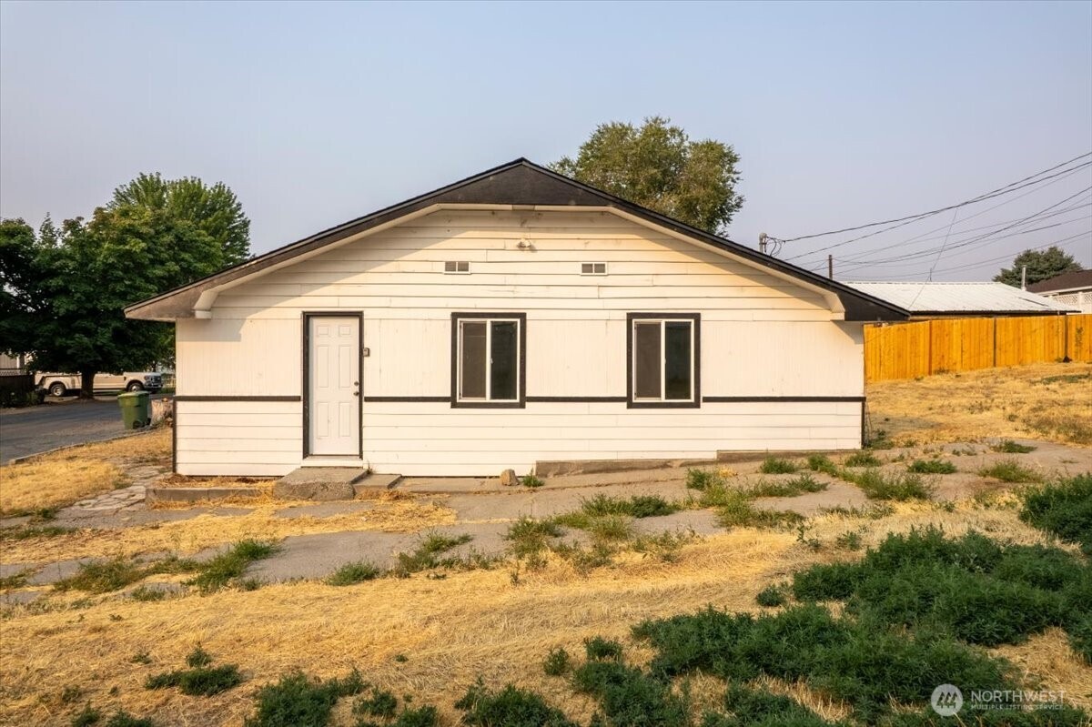 213 W Kelso Avenue Property Photo 26