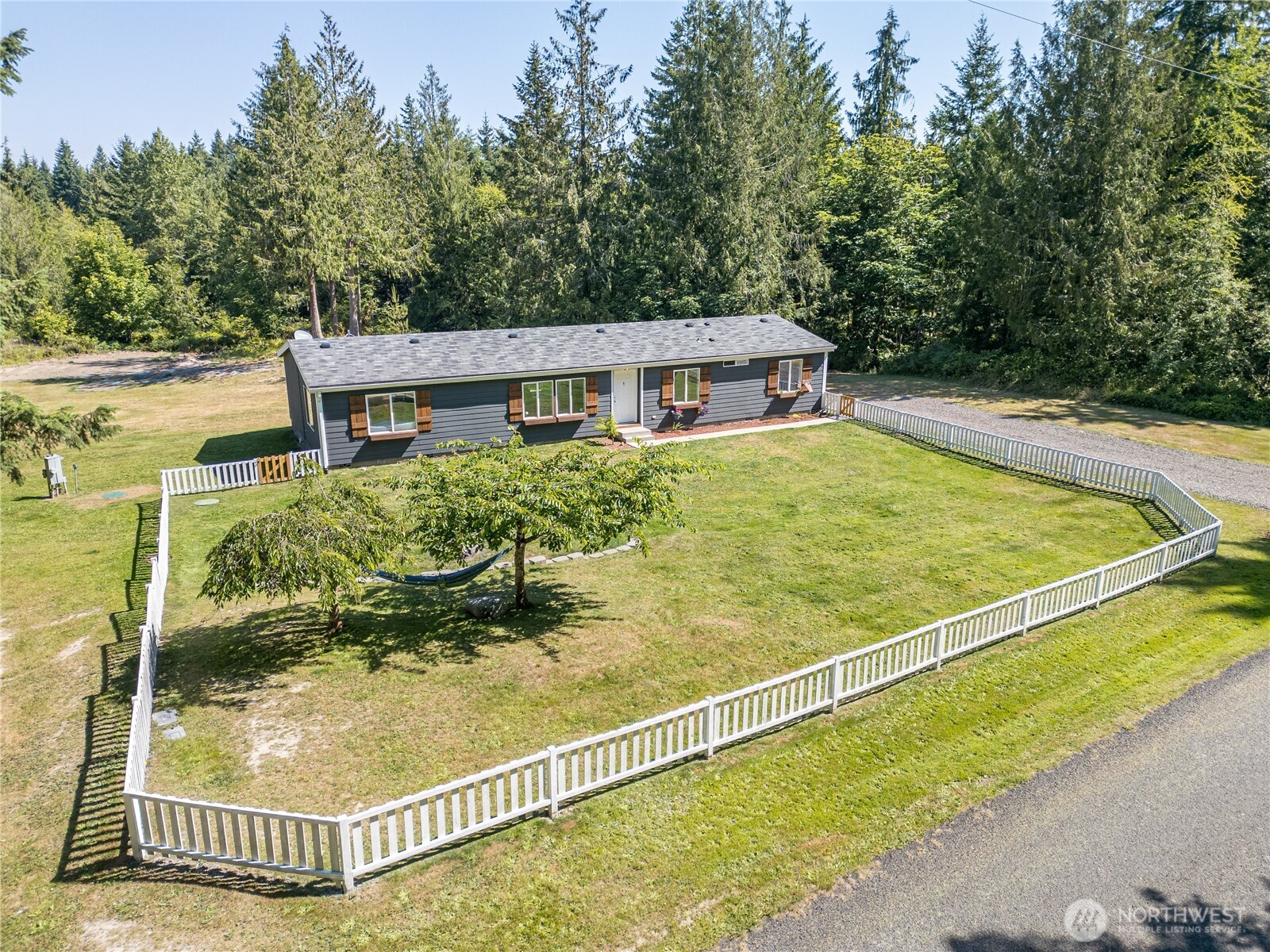 101 Robinson Property Photo 3