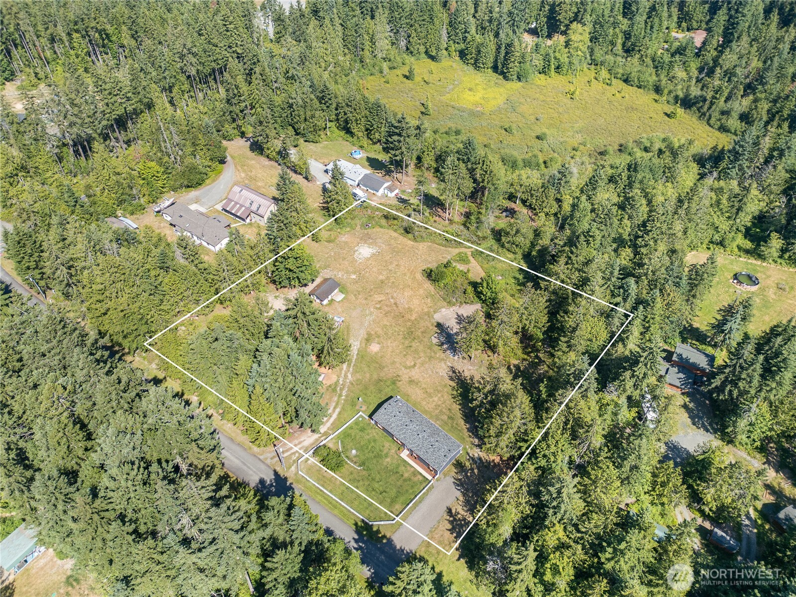 101 Robinson Property Photo 4