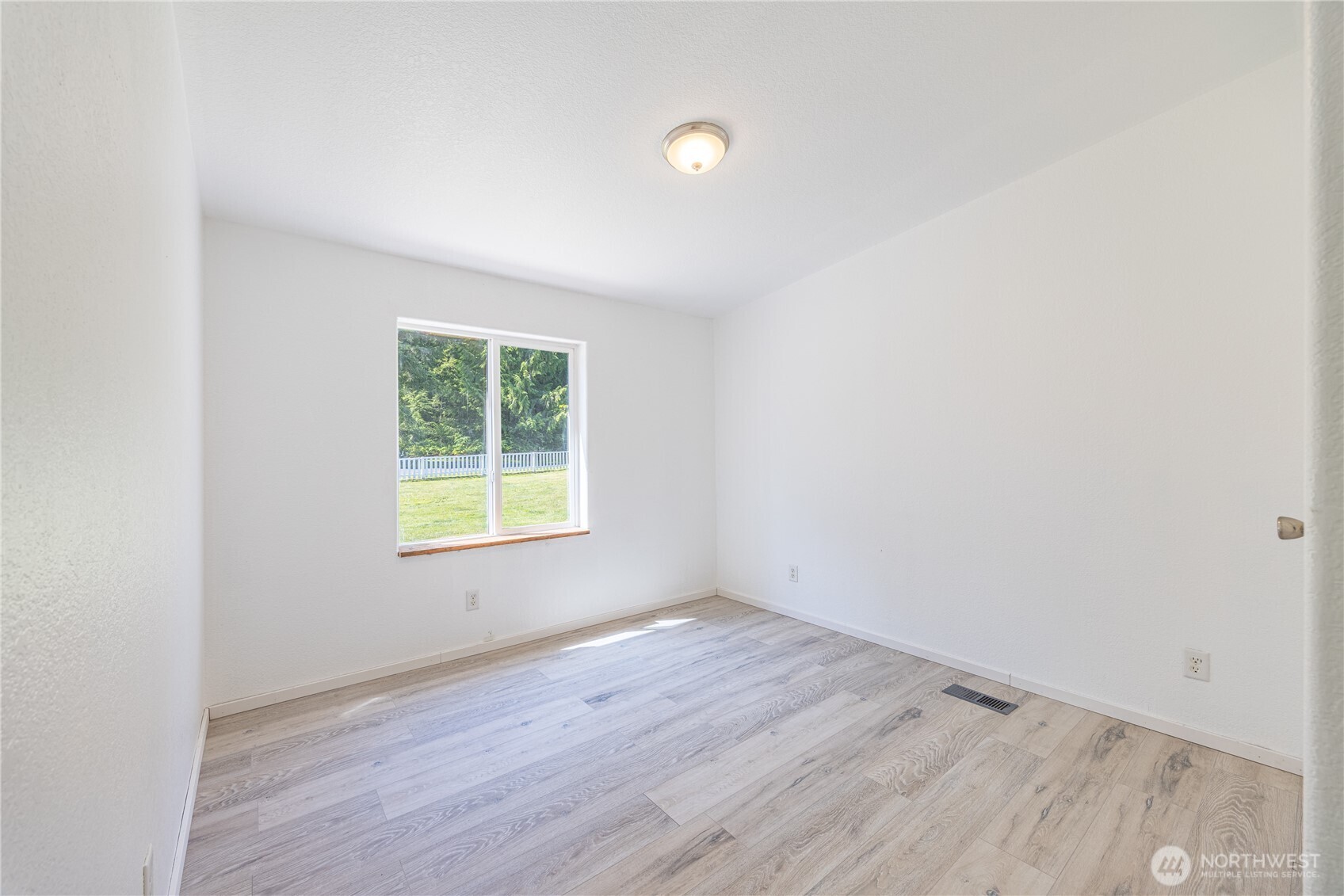 101 Robinson Property Photo 20