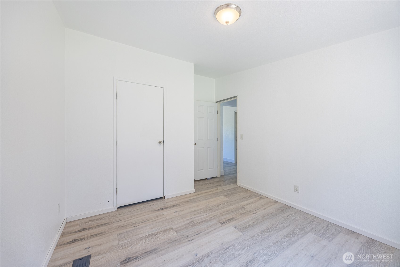 101 Robinson Property Photo 21