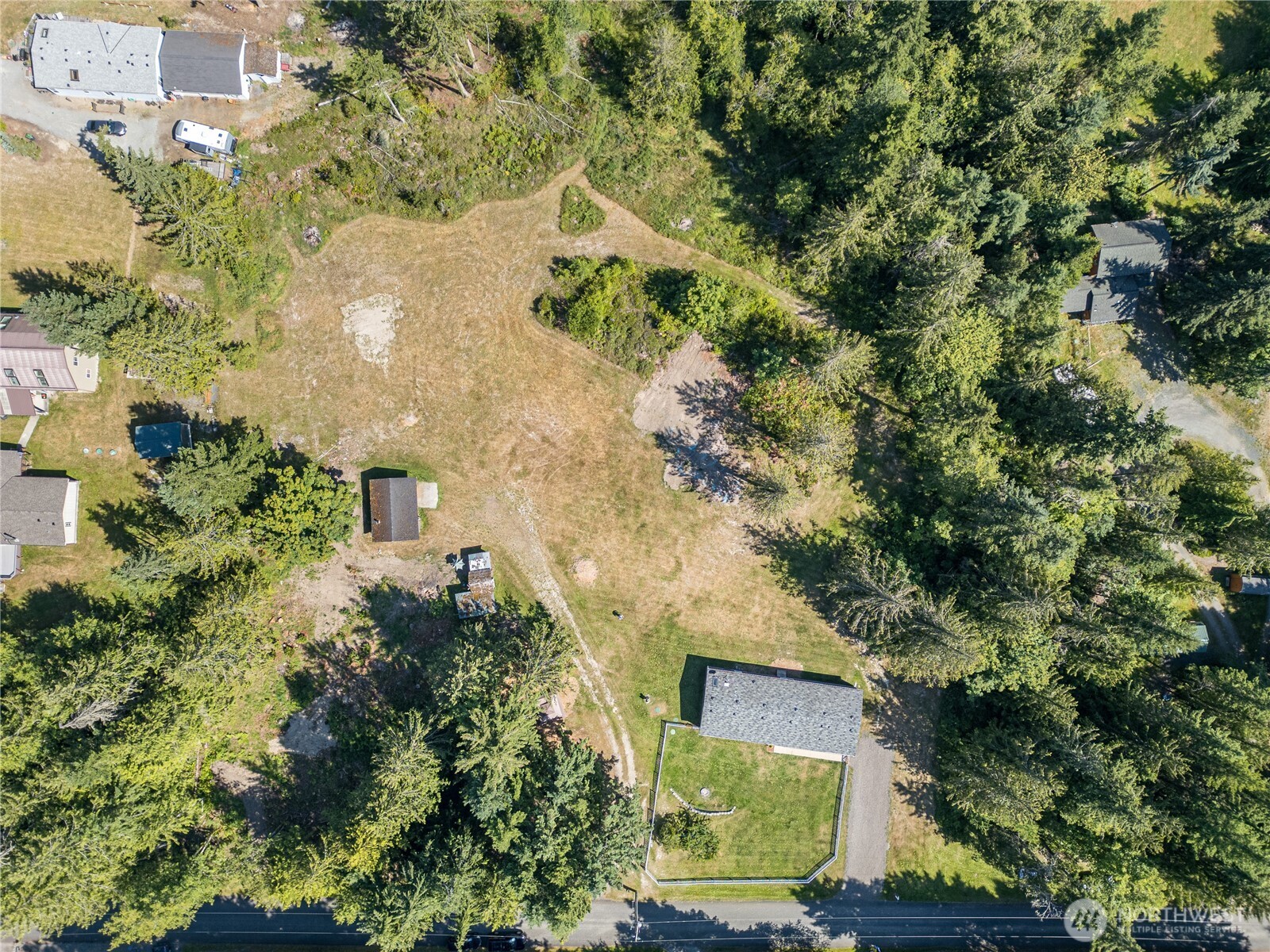 101 Robinson Property Photo 31