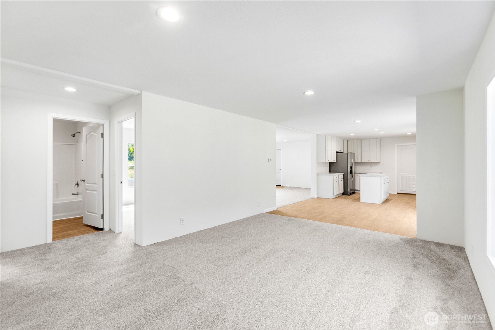 16917 88th St Property Photo 15