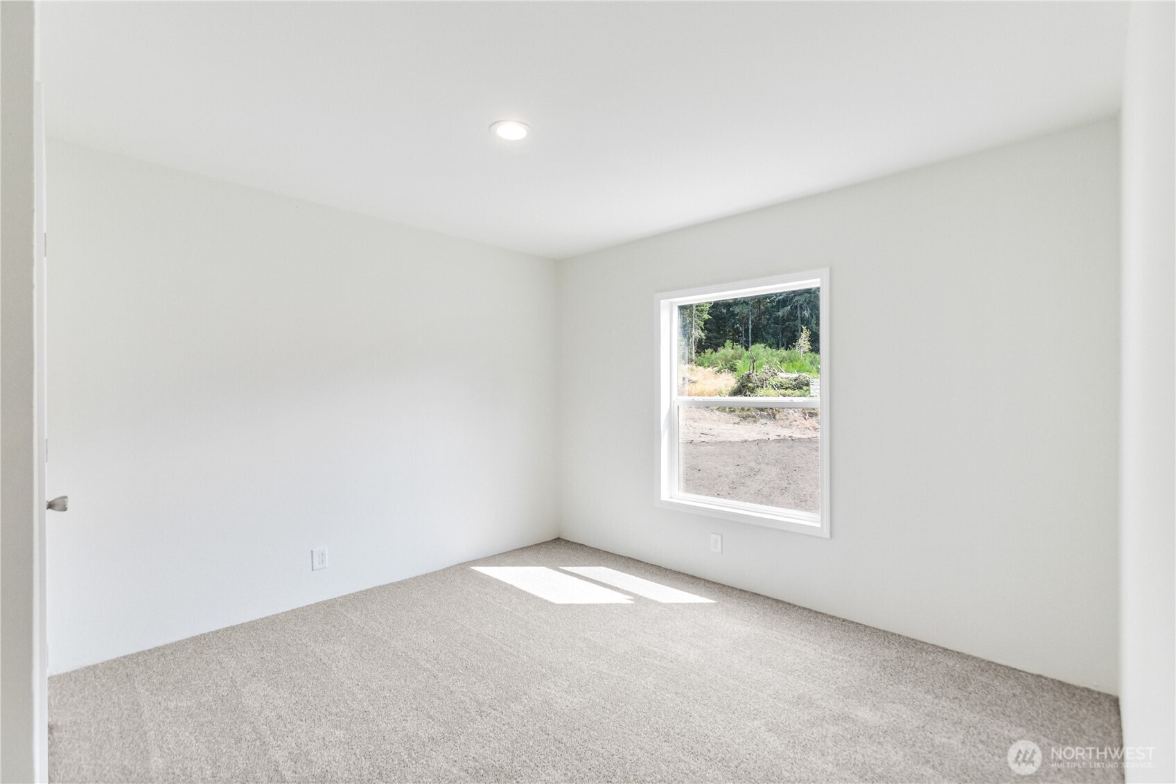 16917 88th St Property Photo 25